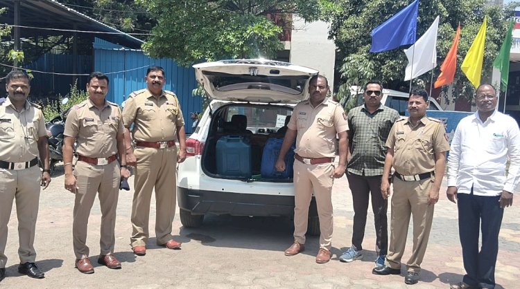 पंढरपूरात  डिझेल चोरी प्रकरणी  पोलिसांनी केली धडक कारवाई   ◼️ एकूण आठ लाख 35 हजार रुपयांचा मुद्देमाल जप्त,  ◼️ वरिष्ठ पोलीस निरीक्षक तय्यब मुजावर यांची जबरदस्त कारवाई