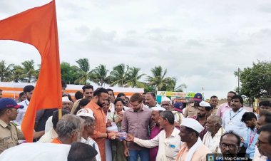 सोलापूरचे पालकमंत्री जयकुमार गोरे यांच्या हस्ते धर्मपुरी येथे दिंडी प्रमुखांना प्रथमोपचार किटचे वाटप   ◼️ आरोग्य विभागाकडून वारकऱ्यांसाठी सुविधा सज्ज;  मुख्य कार्यकारी अधिकारी कुशल जैन यांची उपस्थिती ,