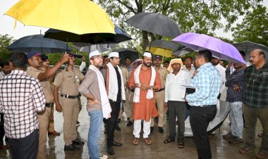 वारकरी भक्तांच्या स्वागतासाठी शासन व प्रशासन सज्ज - पालकमंत्री जयकुमार गोरे    ◼️ पालखीतळावर जर्मन हँगर, हायमास्ट; वाखरीत मुरमीकरणाचे निर्देश, निधीची तरतूद करणार