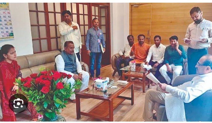 उजनीच्या दोन्ही कालव्यांसह म्हैसाळमधून तातडीने पाणी सोडण्याचे आदेश  ◼️ सोलापूरच्या खासदार प्रणिती शिंदे  व धनश्री उद्योग समूहाचे संस्थापक प्रा.शिवाजीराव काळंगे यांच्या पाठपुराव्याला भक्कम यश