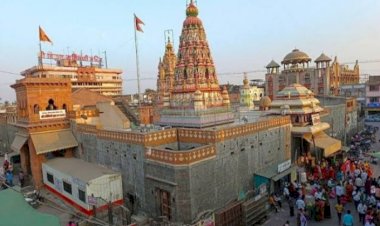 श्री विठ्ठल - रुक्मिणी यांच्या महावस्त्र महासेलला भाविकांचा उत्स्फूर्त प्रतिसाद; तीन दिवसांची मुदतवाढ.  ◾सुमारे २० लाख रुपयांची विक्री; आता २७ ऑगस्टपर्यंत महासेल सुरू राहणार.