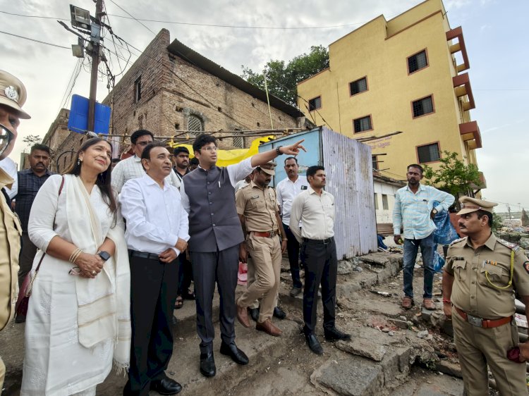 राज्याचे मुख्य सचिव राजेश अग्रवाल यांच्याकडून चंद्रभागा घाटाची पहाणी करून ◼️श्री विठ्ठल- रुक्मिणी मातेचे  सपत्नीक दर्शन घेतले.