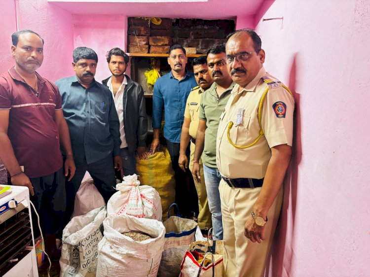 पंढरपूर शहरात 85 हजाराचा  गुटखा पोलिसांनी  पकडला.   ◾️◾️तिघांवर गुन्हा दाखल, सहाय्यक पोलीस अधीक्षक प्रशांत डगळे यांची कारवाई.